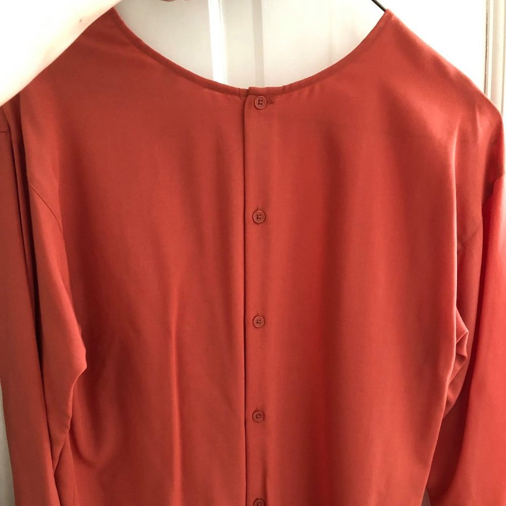 Uniqlo coral blouse